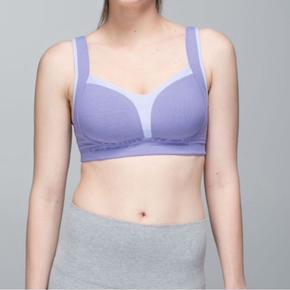 Lululemon Ta Ta Tamer II‎ Sport Bra